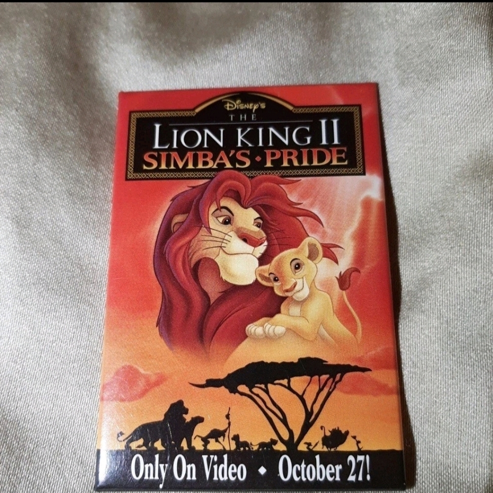 Disney Lion KING II Pin VHS PROMO Button Movie